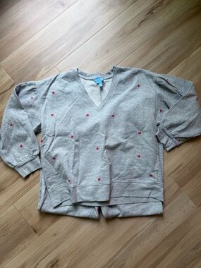 Draper James 100% cotton Gray Sweatshirt/Sweatpants set with Red Heart Motif